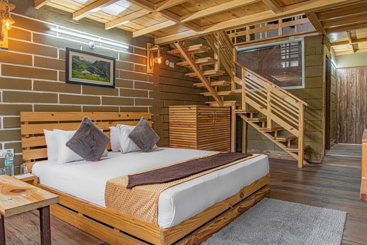The Hillcrest Paradise Kasauli Exterior foto