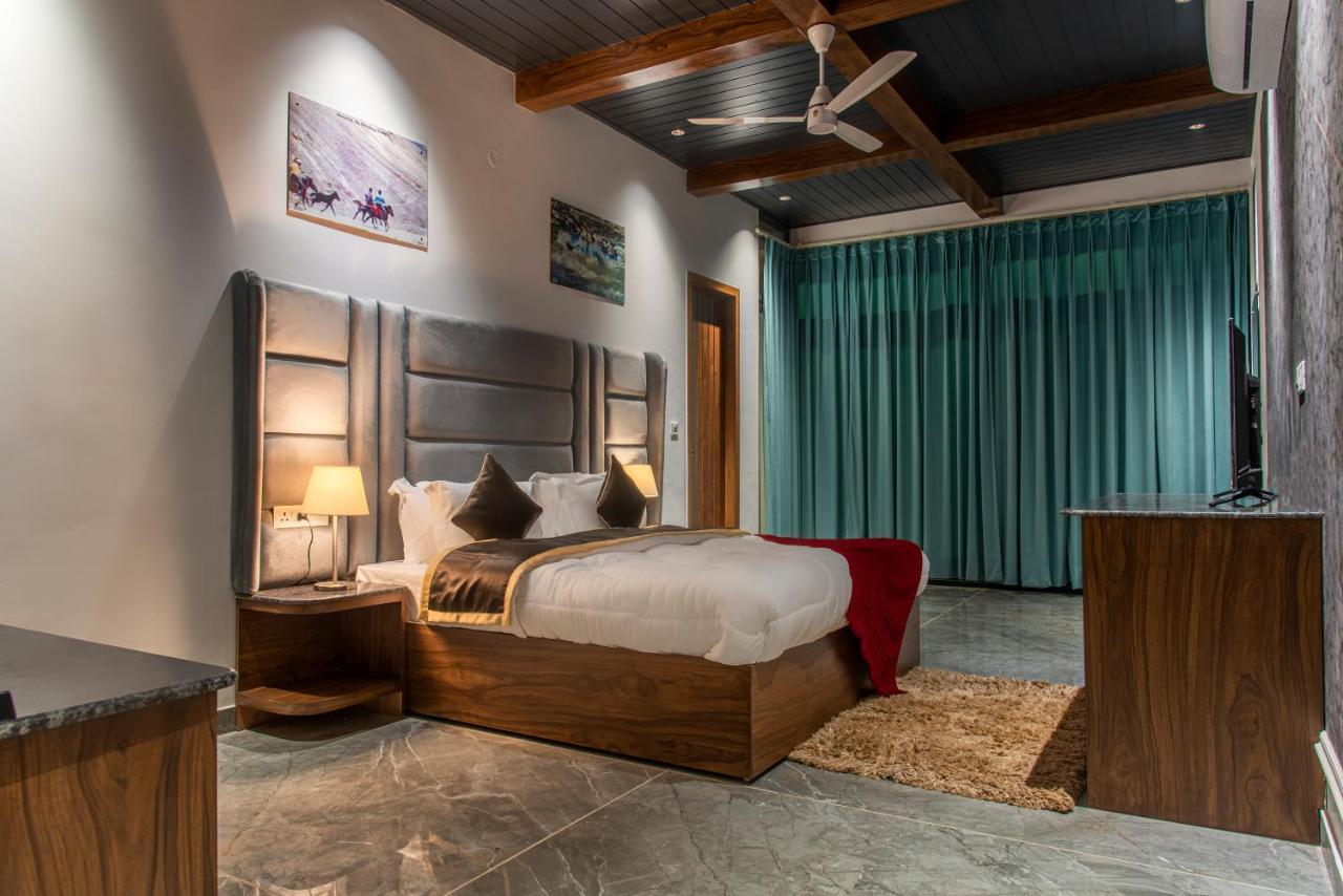 The Hillcrest Paradise Kasauli Exterior foto